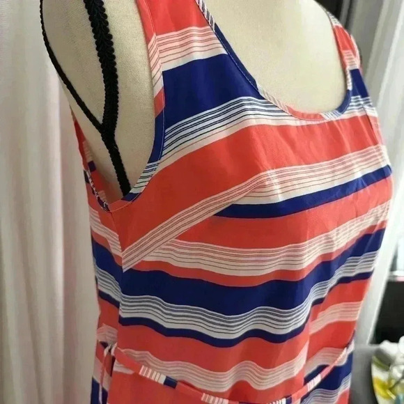 Gap Maternity Tie Striped Dress - Picture 8 of 9
